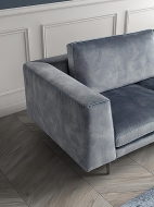 Модел Kamy, производител Musa, Италия. Луксозен италиански модулен диван с тапицерия от кожа или текстил. Модерни прави или ъгло