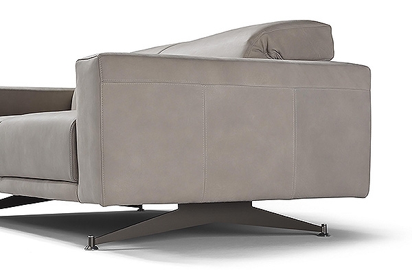 Модел Life, производител Musa, Италия. Модерен италиански модулен диван с механизъм за промяна на ъгъла на облегалката. Модерни 