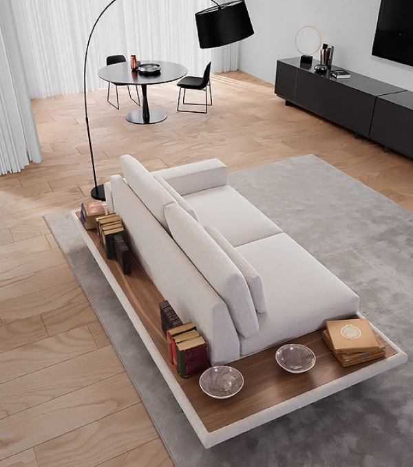 Модел Trace, производител Musa, Италия. Модерна италианска модулна мека мебел. Луксозни италиански прави или ъглови дивани, крес
