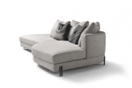Модел Yang, производител Musa, Италия. Модерен италиански модулен диван с тапицерия от кожа или текстил. Модерни прави или ъглов