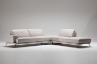 Модел Gerba. Производител Nicoline, Италия. Елегантен италиански модулен диван с висококачествена кожена или текстилна тапицерия