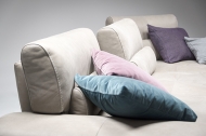 Модел Tenerife. Производител Nicoline, Италия. Модерен италиански диван с кожена или текстилна тапицерия. Облегалки с механизъм 