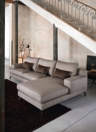 Модел Nixon. Le Comfort, Италия. Модерен италиански модулен диван с изцяло сваляща се тапицерия. Луксозна италианска мека мебел 