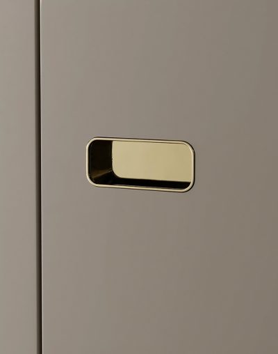 Модел Anteprima. Производител Presotto, Италия. Луксозен италиански гардероб с врати от стъкло. Дизайнерско италианско обзавежда