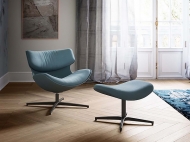 Ìîäåë Cleopas. Ïðîèçâîäèòåë Quadrifoglio Group, Èòàëèÿ. Ìîäåðåí ïîñåòèòåëñêè îôèñ ñòîë. Ëóêñîçíè èòàëèàíñêè îôèñ ìåáåëè - ìóëòèô