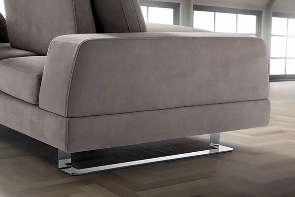 Модел Melody. Производител Samoa, Италия. Модерен италиански модулен диван с механизми регулиращи дълбочината на седалката и обл