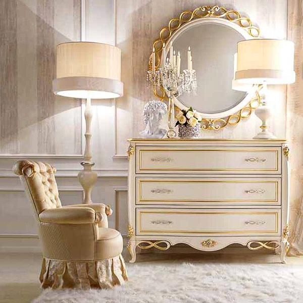 Êîëåêöèÿ Forever, Signorini&Coco. Ëóêñîçíè èòàëèàíñêè ñêðèíîâå è íîùíè øêàô÷åòà ñ êëàñè÷åñêè äèçàéí.