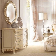 Êîëåêöèÿ Forever. Ïðîèçâîäèòåë Signorini&Coco, Èòàëèÿ. Êëàñè÷åñêè èòàëèàíñêè ñêðèíîâå è íîùíè øêàô÷åòà. Ëóêñîçíè èòàëèàíñêè ìåáå