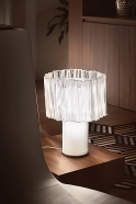 Модел Accordéon Table. Производител Slamp, Италия. Модерна италианска настолна лампа. Луксозни италиански осветителни тела.
