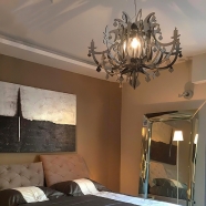 Колекция Ginetta. Производител Slamp, Италия. Луксозни италиански полилеи. Модерни италиански висящи, стоящи и настолни лампи. Л