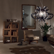 Колекция Medusa. Производител Slamp, Италия. Луксозни италиански висящи лампи и аплици, декорирани с кристали Swarovski. Модерни