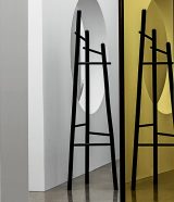 Модел Sakti, Sovet. Луксозни италиански закачалки. Метал, масив, фурнир.Италиански аксесоари за антре и коридор.