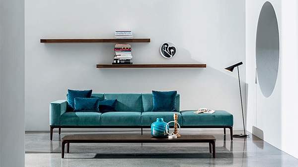 Модел Slim Sofa, Sovet. Луксозни италиански двуместни, триместни дивани. Тапицерии от кожа, еко кожа, текстил. Италиански мебели