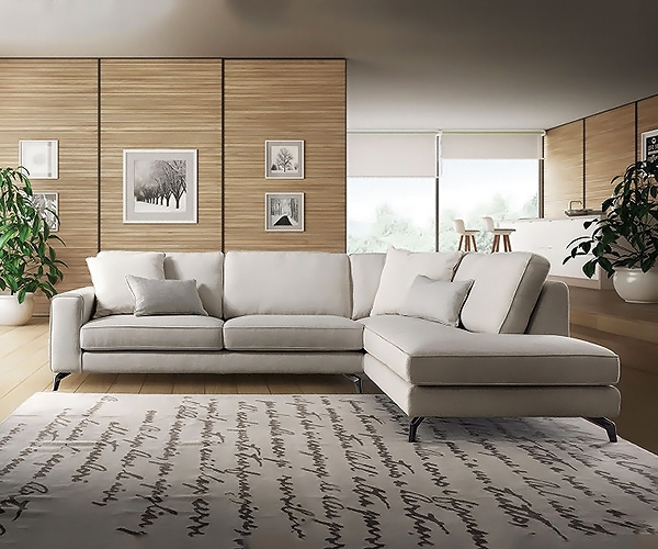 Spencer, Le Comfort. Модерна италианска модулна мека мебел с текстилна тапицерия. Разнообразие от модулни елементи.