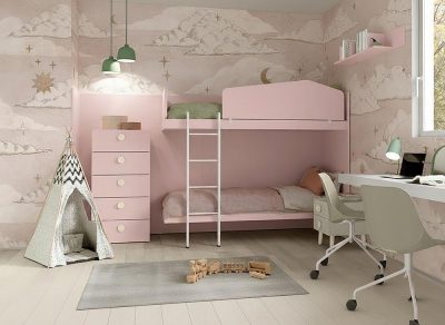 Модел Dreamy. Производител - Tecnografica, Италия. Модерен италиански тапет за детска стая с облаци. Висок клас италиански тапет