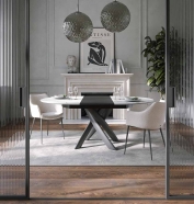 Модел Style, производител - Tonin Casa, Италия. Луксозна италианска маса за трапезария с плот от керамика, естествен фурнир или