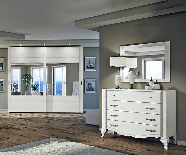 Chantal II, Vaccari Cav. Giovanni. Ëóêñîçíà èòàëèàíñêà êîðïóñíà ìåáåë çà ñïàëíÿ ñ êëàñè÷åñêè äèçàéí.