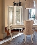 Колекция Capri. Производител Volpi, Италия. Луксозни италиански мебели за трапезария. Класически италиански трапезни маси, столо